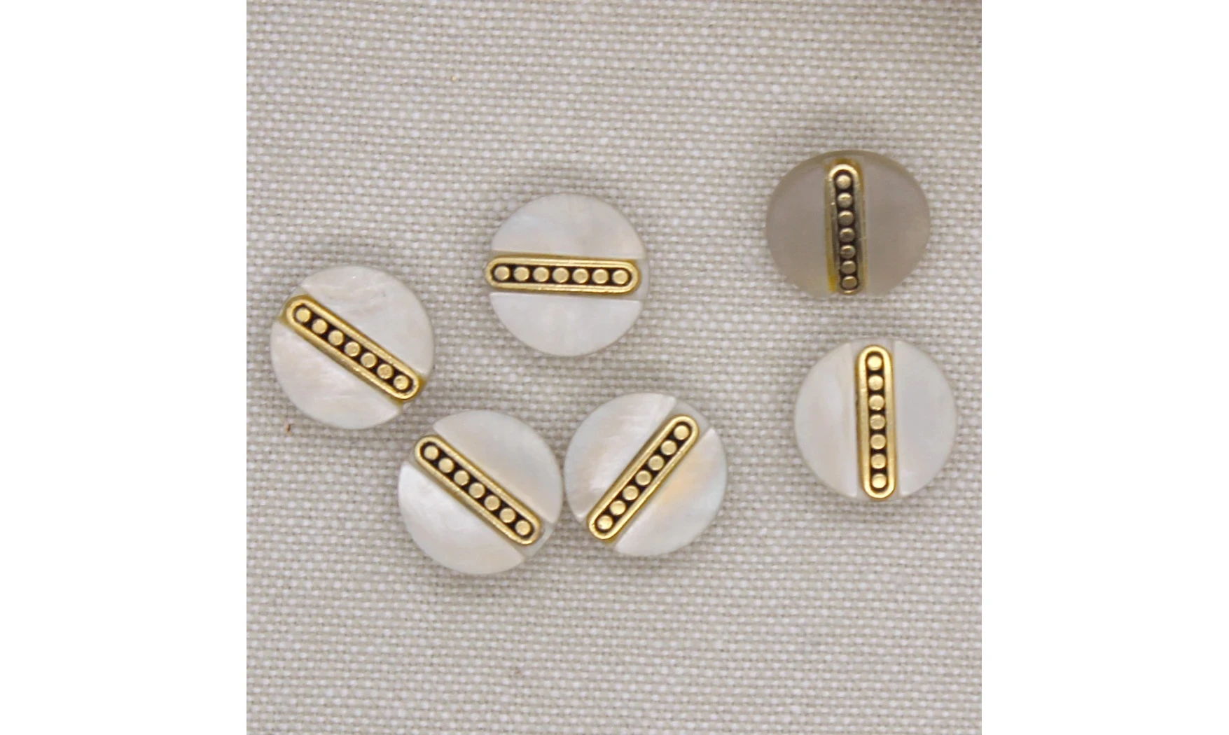 6 Boutons / 13MM / Brun nacré et or
