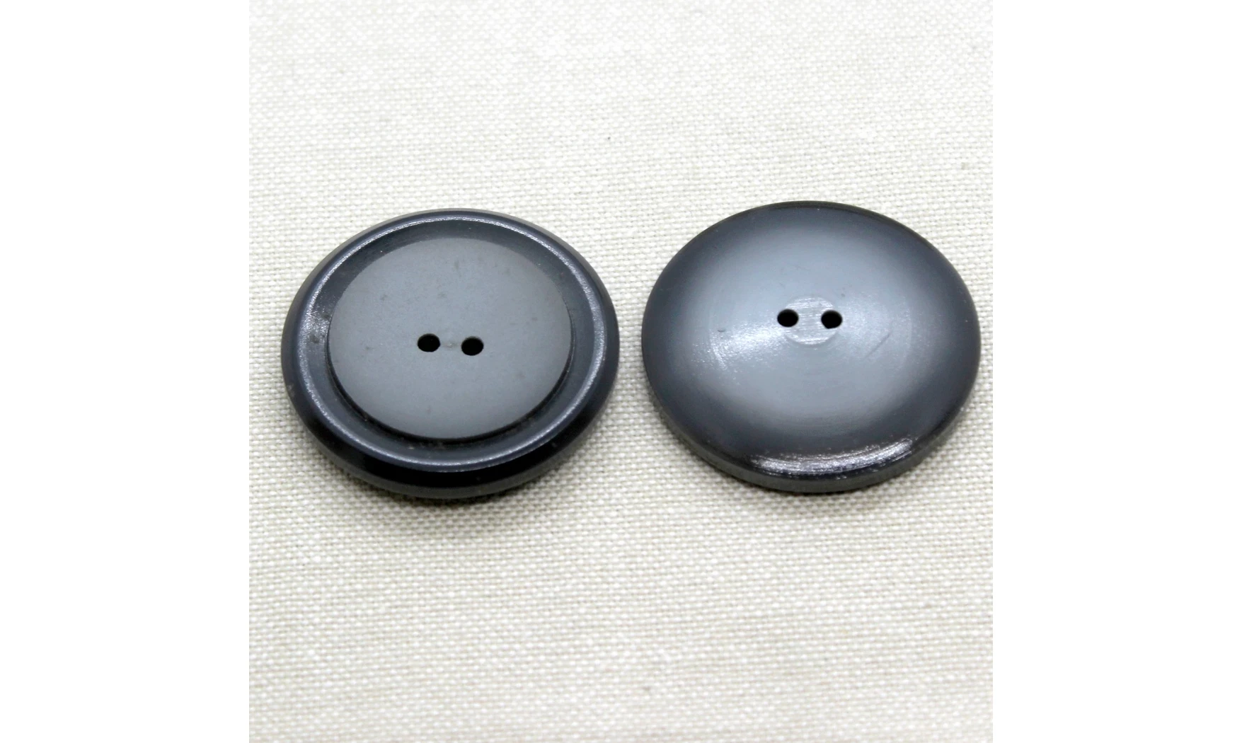 6 Boutons / 35MM / Gris