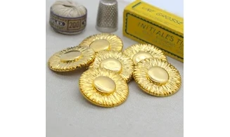 6 Boutons / 32MM / Métal doré Marguerite