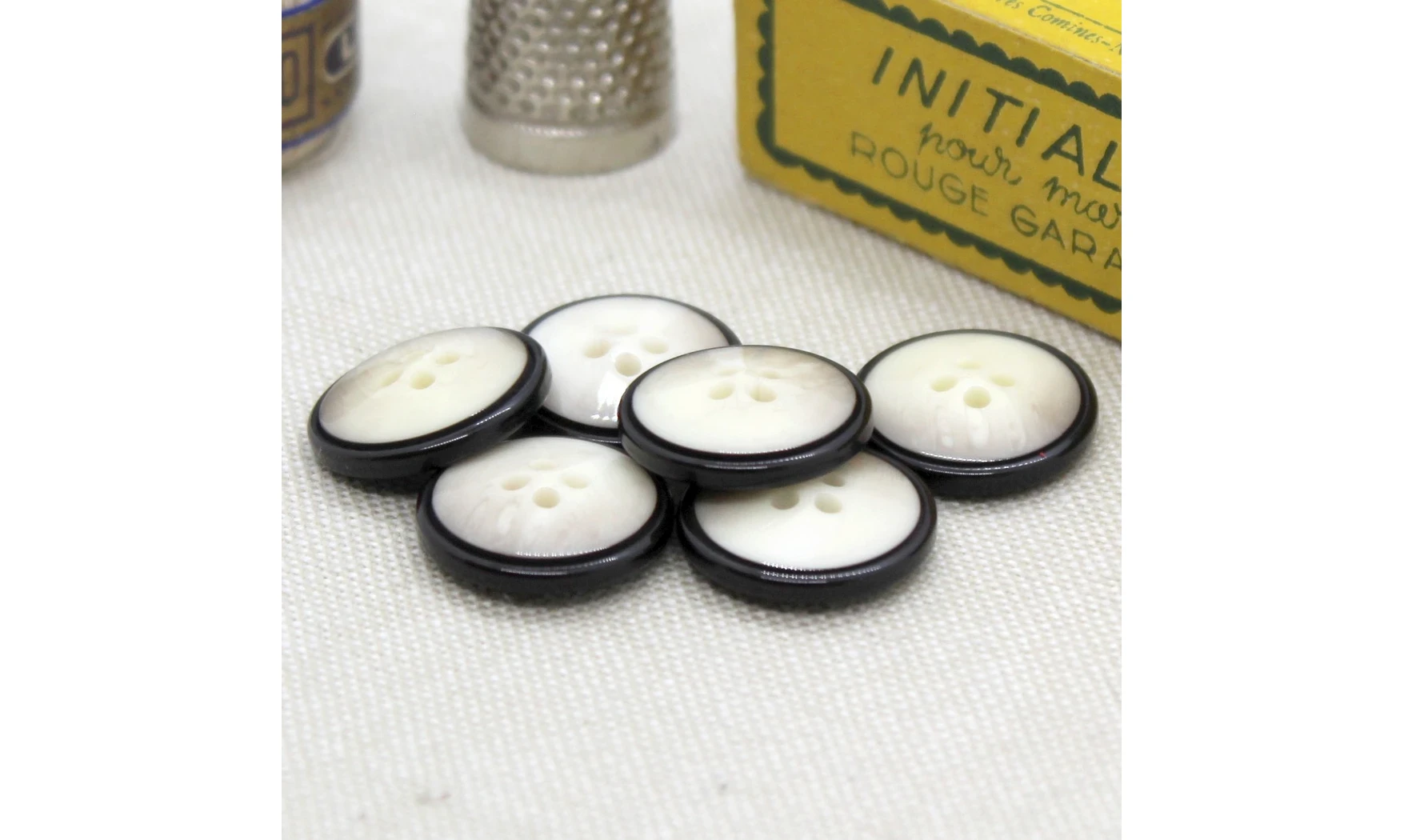 6 Boutons / 17MM / marron et beige