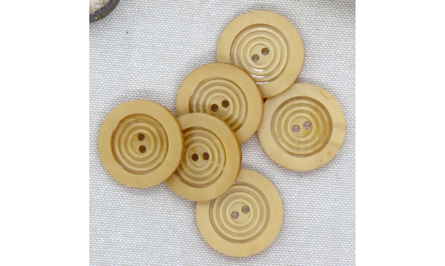 6 Boutons / 27MM / Brun "Cercles"