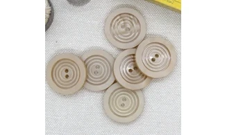 6 Boutons / 22MM / Brun sable "Cercles"