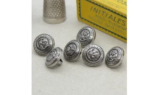 6 Boutons / 14MM / Argenté "Couronne"