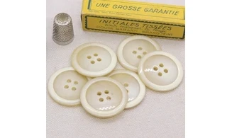 6 Boutons / 34MM / Ivoire