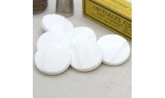 6 Boutons / 27MM / Blanc