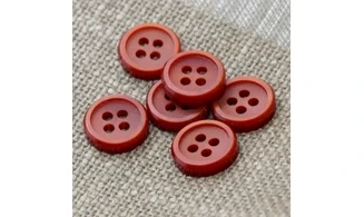 Vintage button 104V