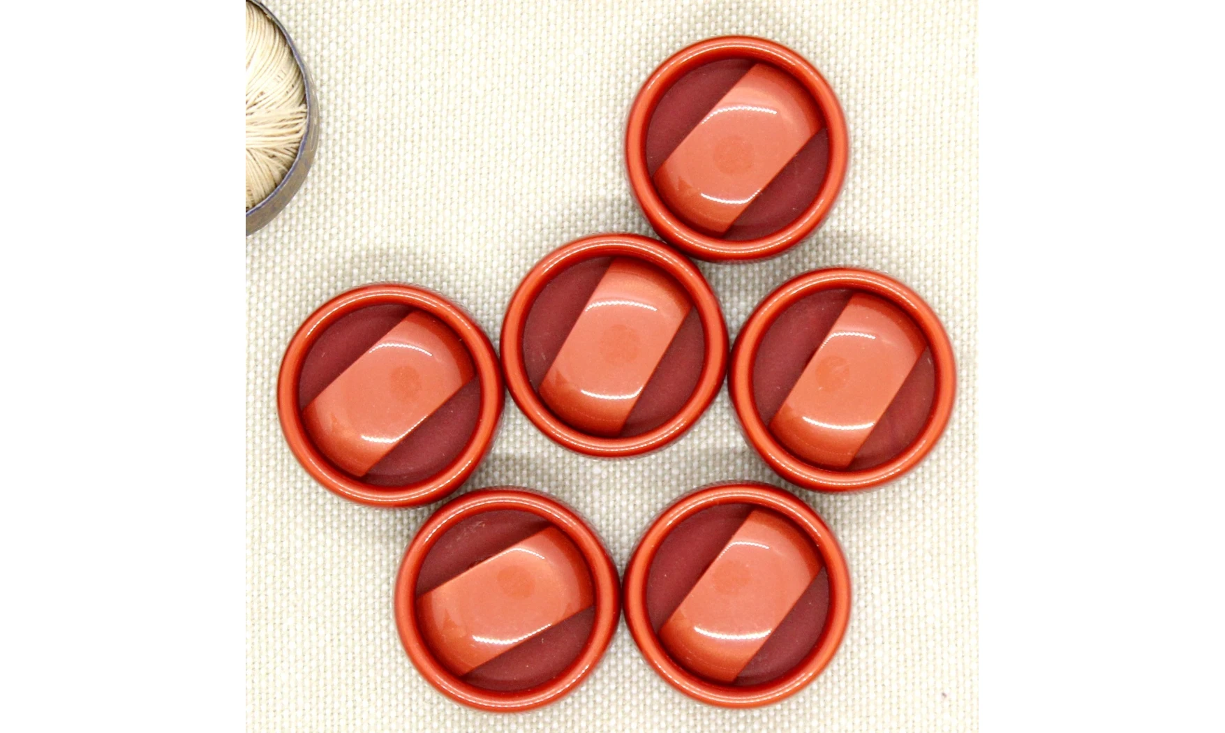 Boutons VINTAGE / 22,5MM / Rouge