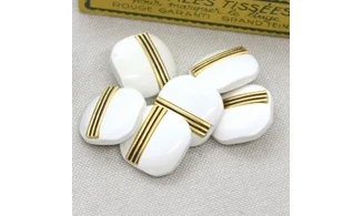 6 Boutons / 20MM / Carré blanc