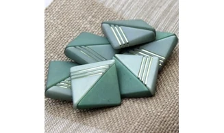 6 Boutons / 29MM / Carré vert