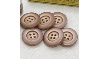 6 Boutons / 27MM / Brun