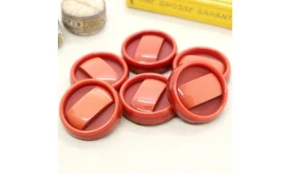Boutons VINTAGE / 31,5MM / Rouge