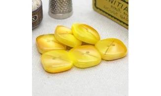 6 Boutons / 18MM / Carré Jaune Orange
