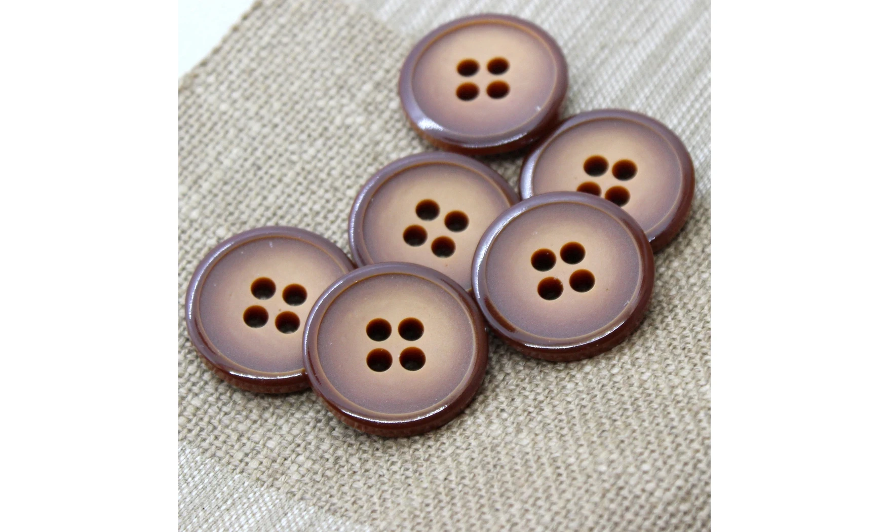 6 Boutons / 31MM / Marron