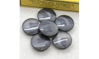 6 Boutons / 23MM / Noir