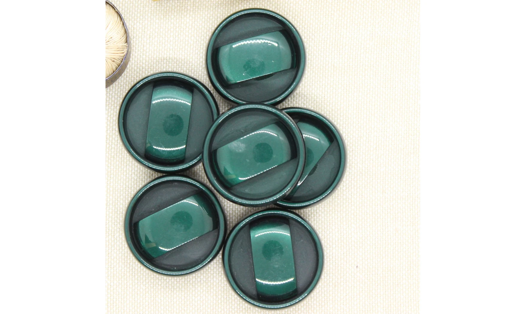 Boutons VINTAGE / 27,5MM / Vert