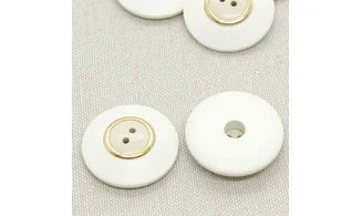 6 boutons / 25MM / Blanc et centre crème