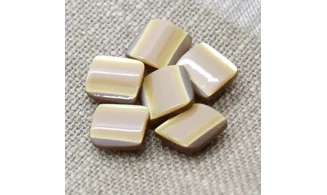 6 Boutons / 16MM / Brun