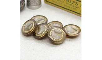 6 Boutons /18MM / Brun Couronne dorée