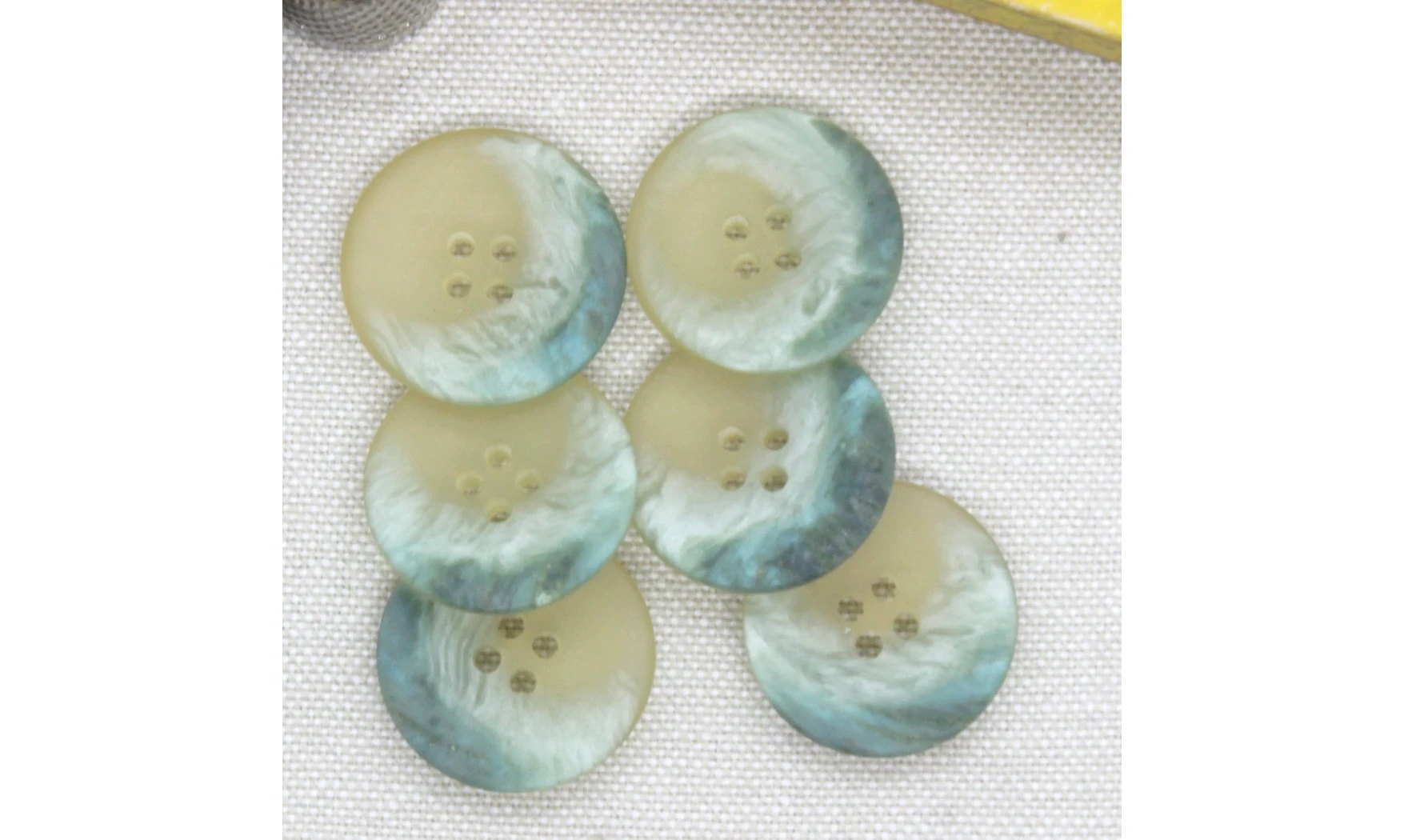 6 Boutons / 23MM / Vert