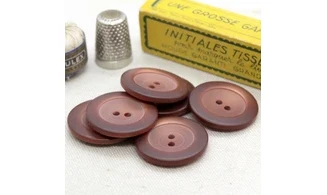 6 Boutons / 28MM / Marron