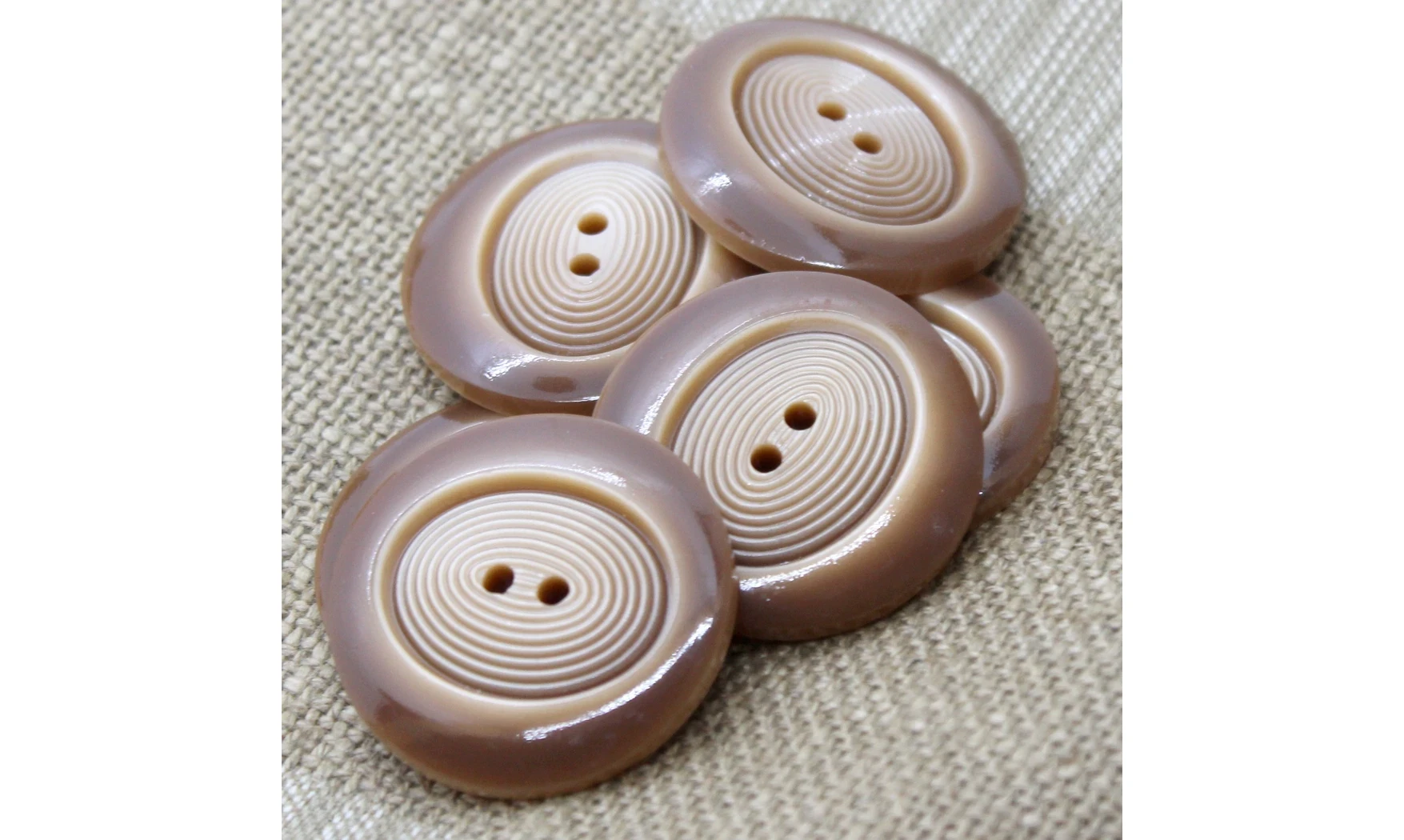 6 Boutons / 36MM / Marron