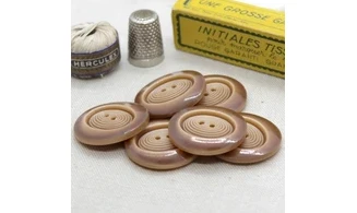 6 Boutons / 31MM / Marron