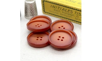 6 Boutons / 27MM / Rouge