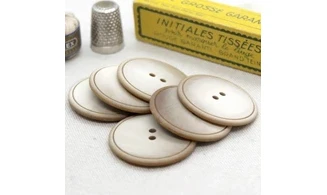 6 Boutons / 36MM / Brun