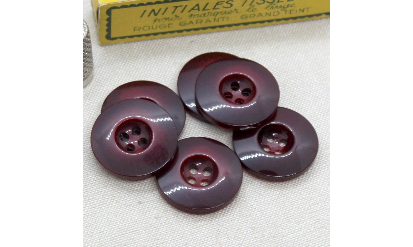 6 Boutons / 27MM / Bordeaux