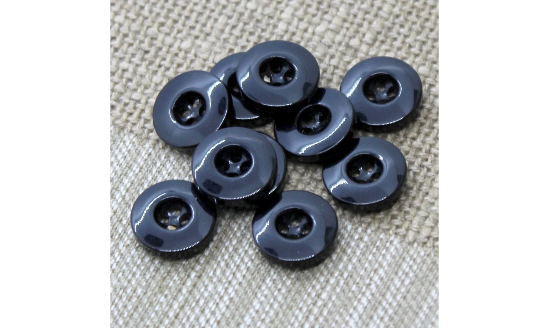 10 Boutons / 14MM / Noir