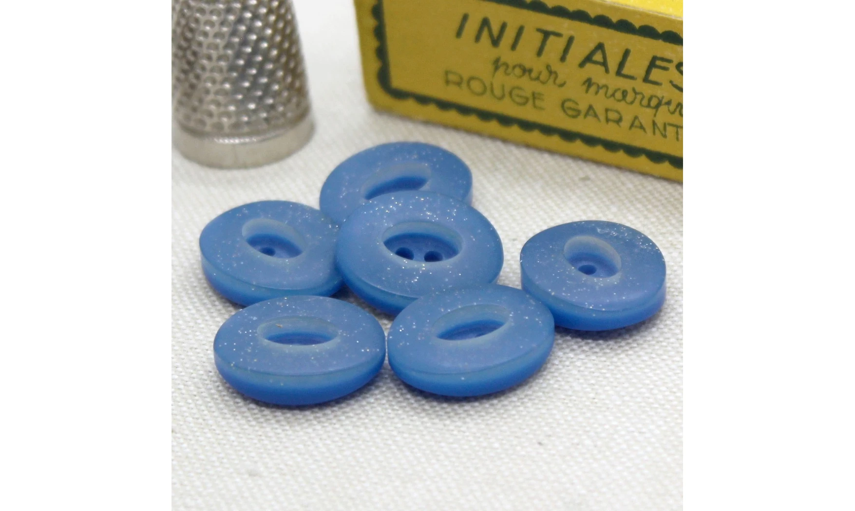 6 Boutons / 18MM / Ovale Bleu