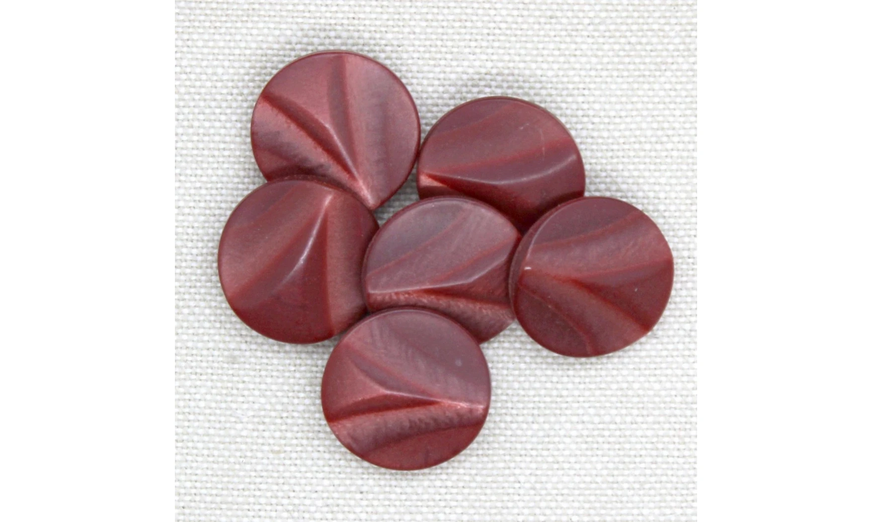 6 Boutons / 19MM / Rouge