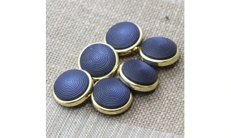 Vintage button Blue