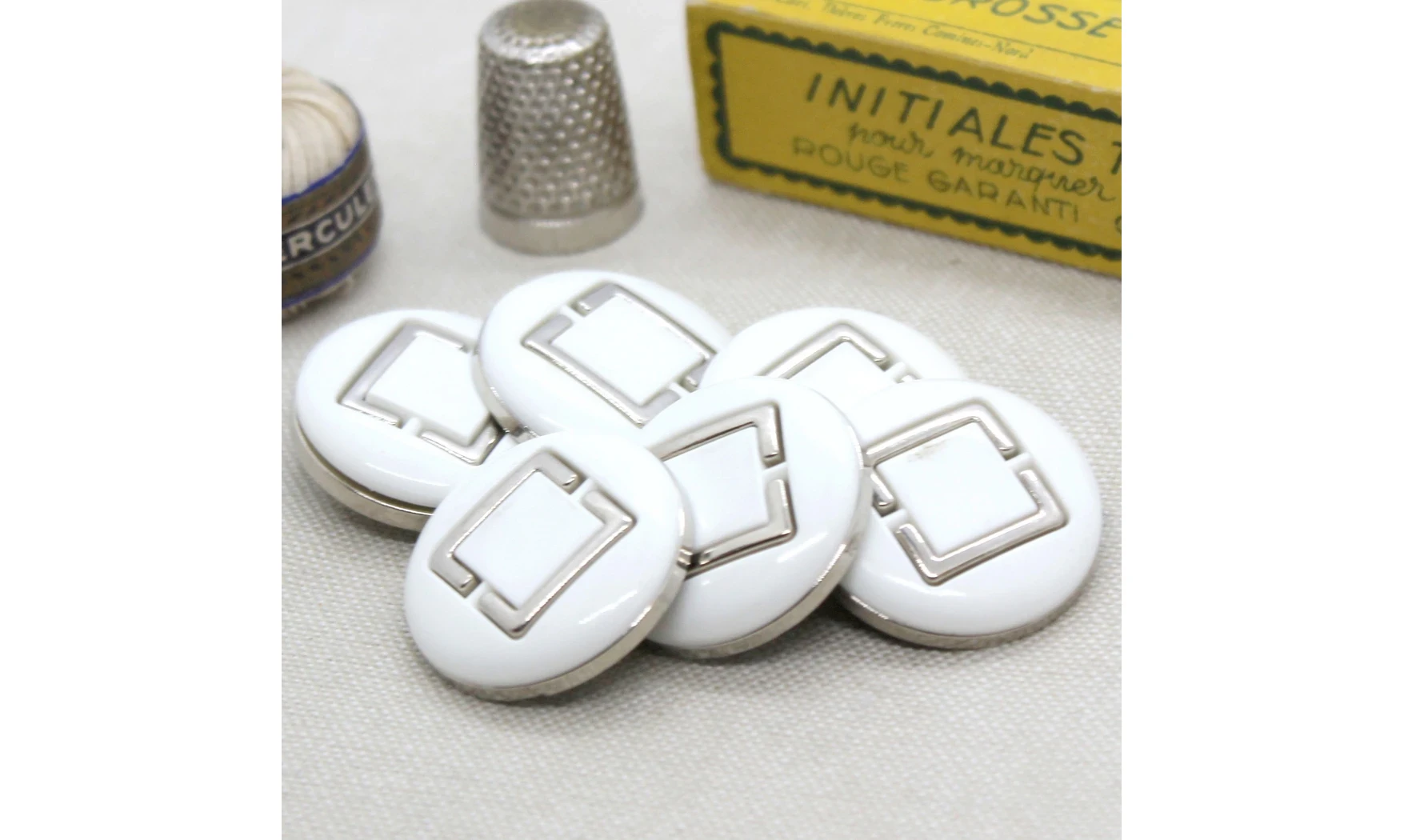 Vintage button White