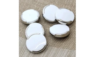 6 Boutons / 27MM / Blanc et argenté