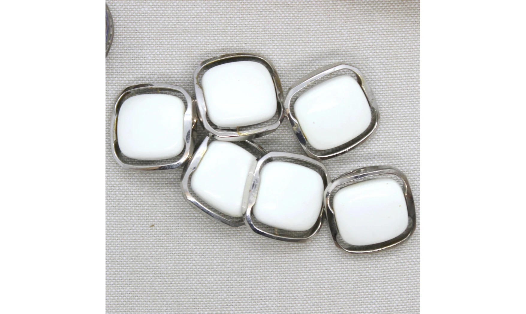 Vintage button White