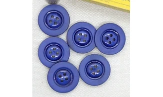 Vintage button Blue