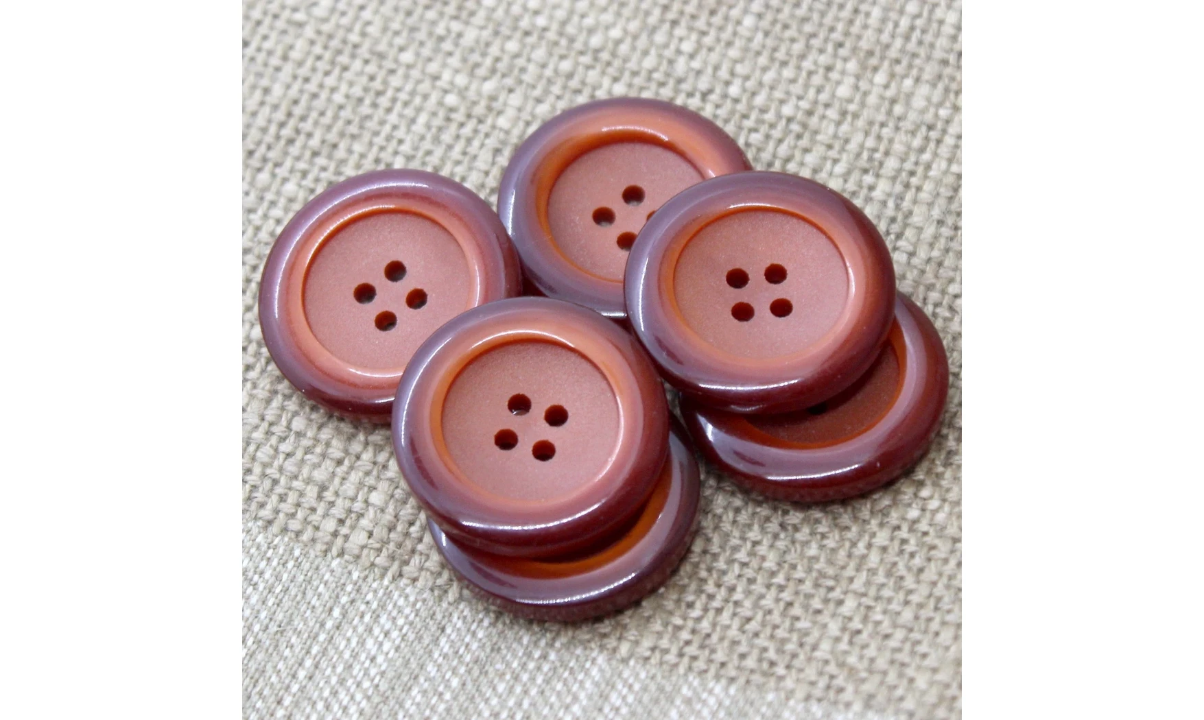6 Boutons / 27MM / Rouge