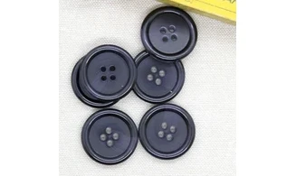 6 Boutons / 26MM / Noir