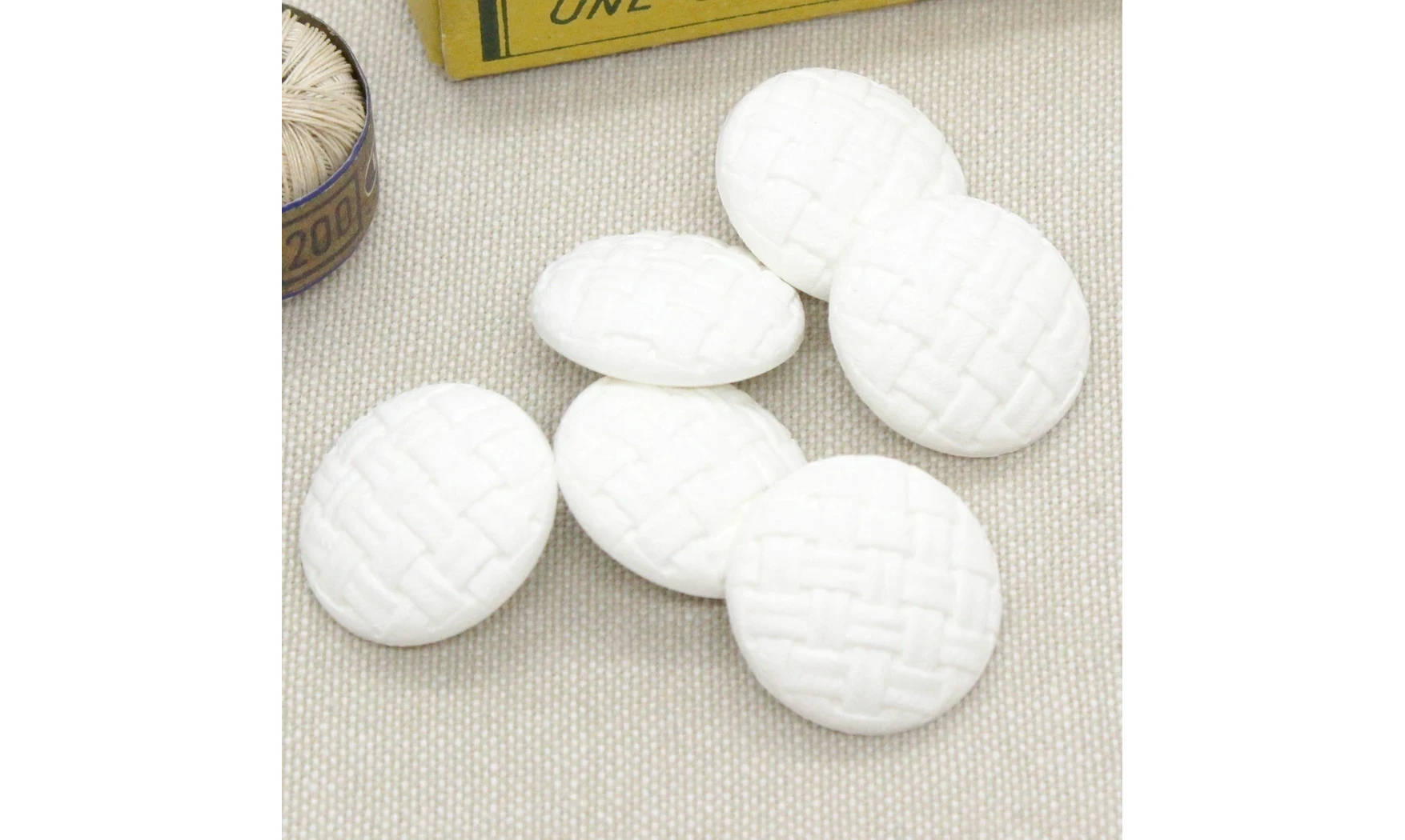 6 boutons / 23MM / Blanc "Cannage"