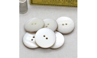 6 Boutons / 28MM / Nacre