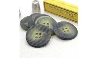 6 Boutons / 38MM / Vert strié