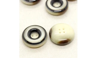Vintage Button 061B