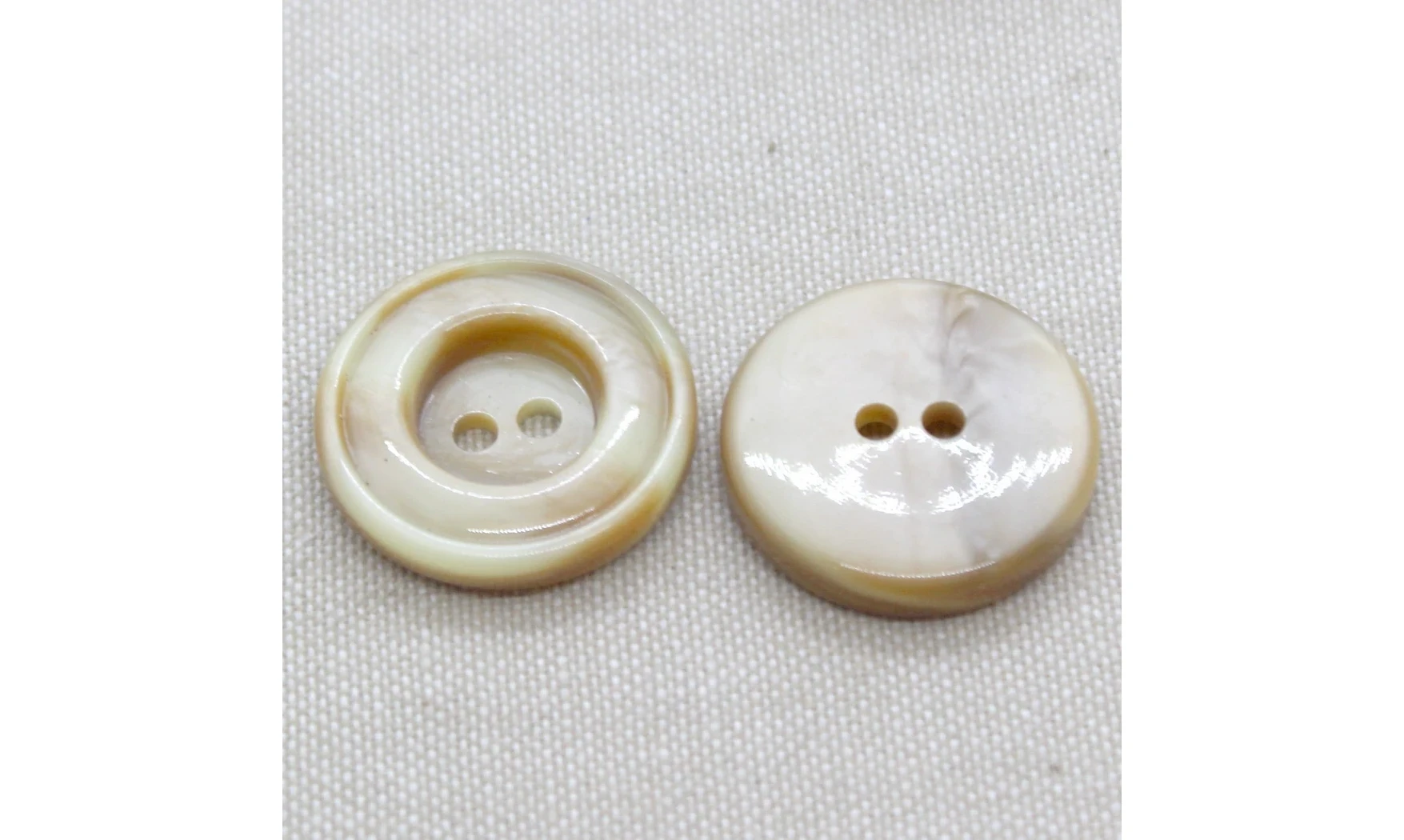 6 Boutons / 26MM / Brun