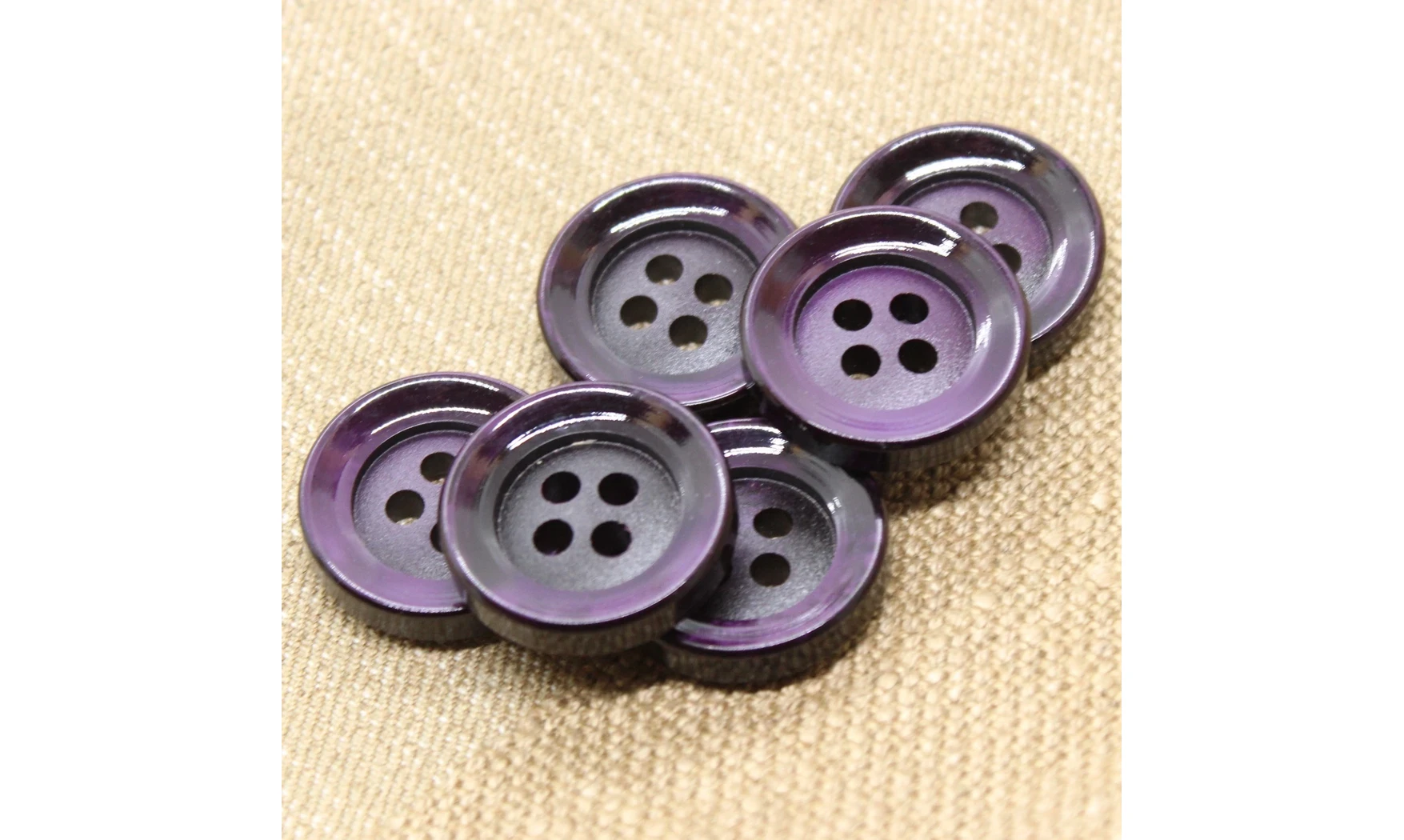 Boutons VINTAGE / 26,5MM / Violet