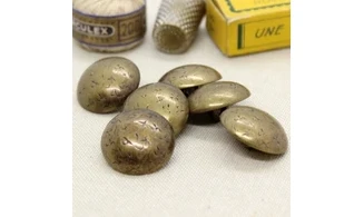 6 boutons / 21,5MM / Doré