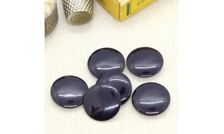 6 boutons / 17MM / Noir Brillant