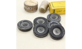 6 boutons / 25MM / Gris