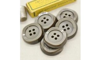 Bouton VINTAGE BRUN KAKI / par 6 / 35MM