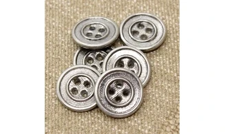 Vintage Button 118B